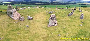 Tomnaverie recumbent stone circle 2005 - high level view