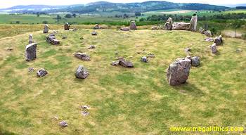 Tomnaverie recumbent stone circle 2005 - high level view